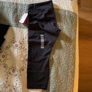 Lot of 4 NWT SHAMBHALA LIVE-IN CAPRI EXTRA LARGE XL BLACK